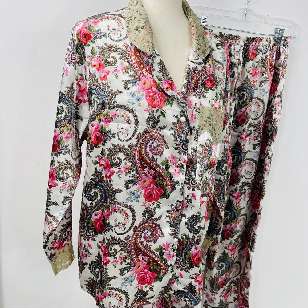 RARE Victoria's Secret Vintage Gold Label white Rose & Paisley Satin Pajama Set